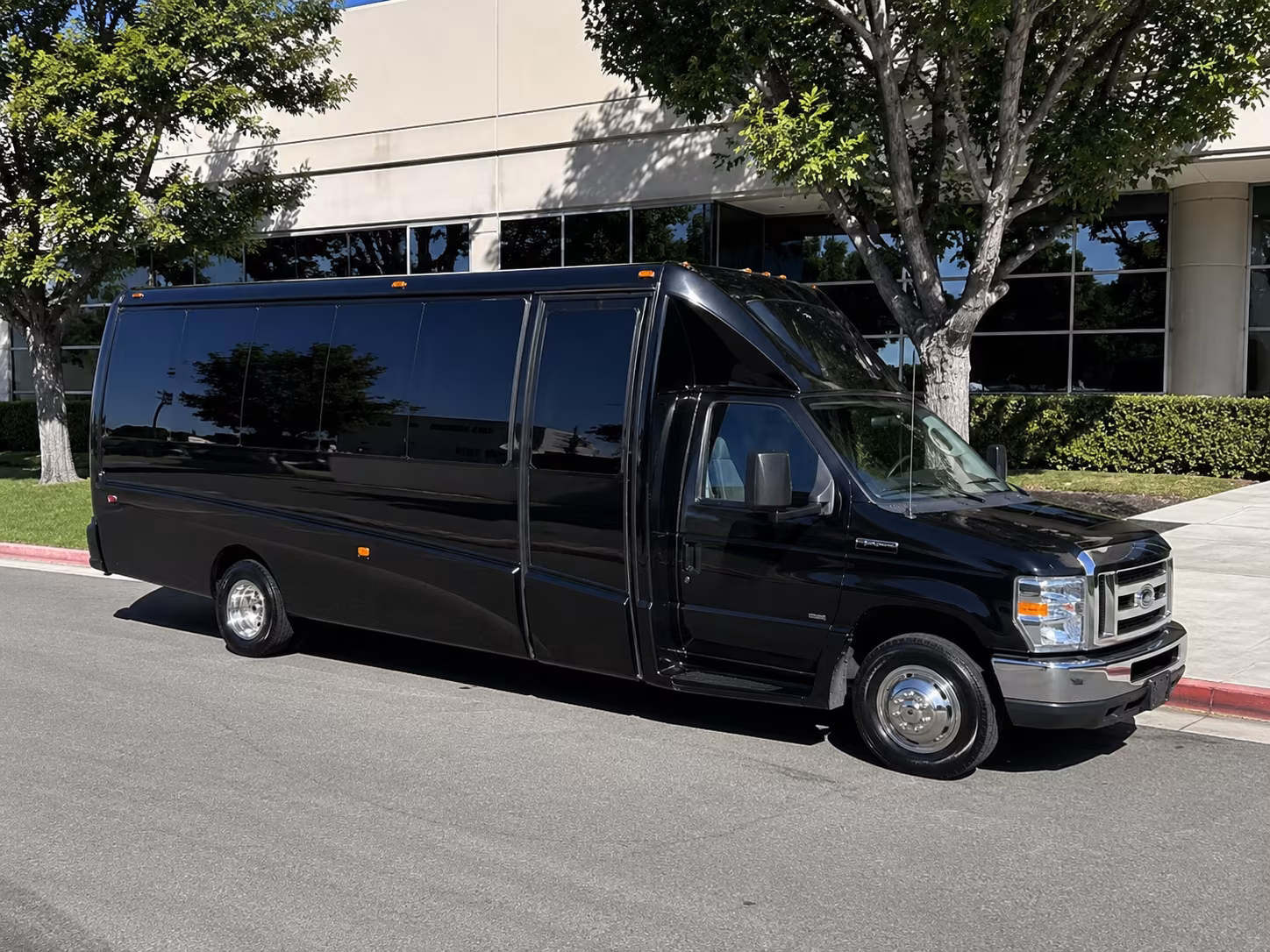 shuttle to denver international airport